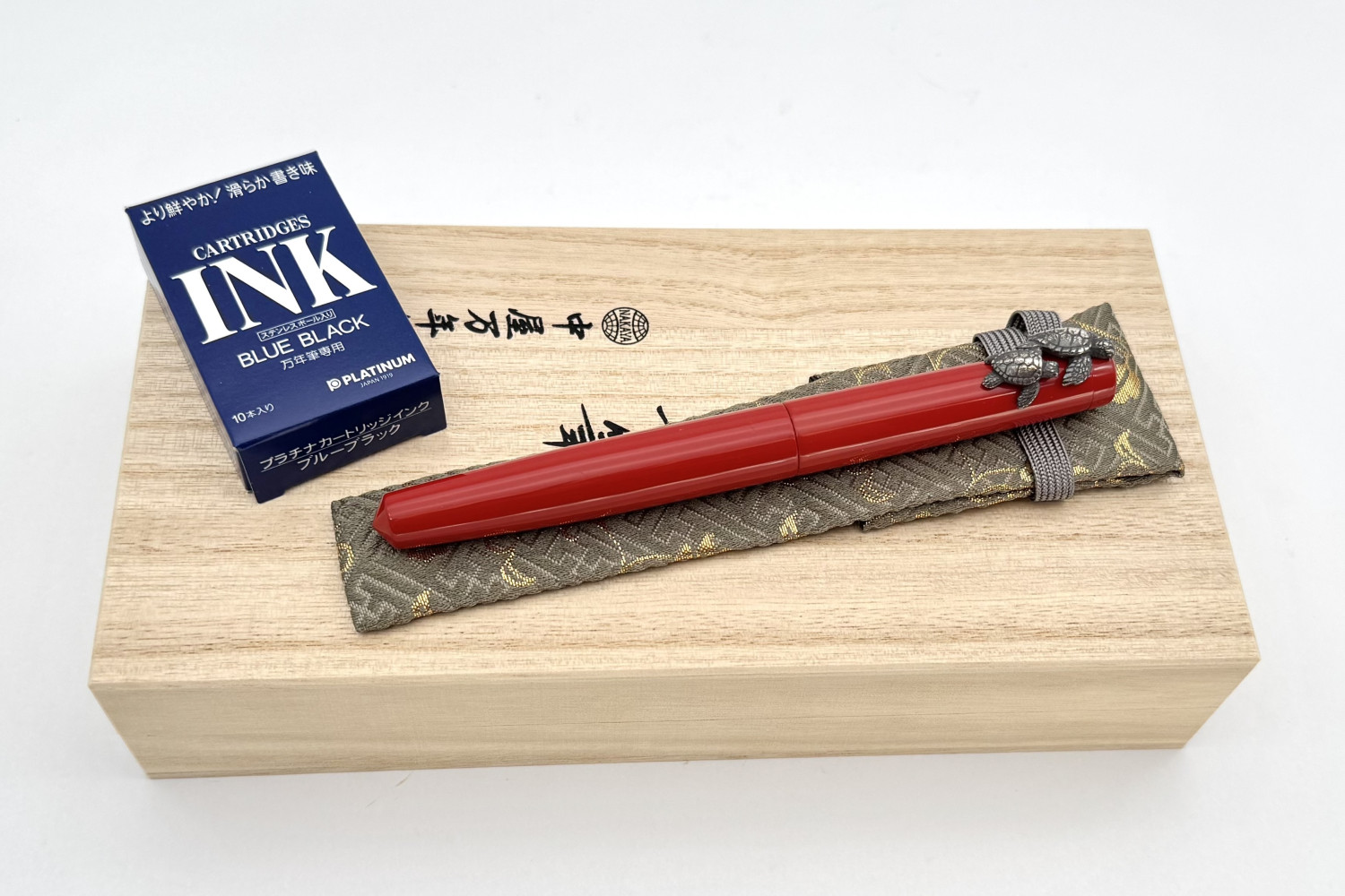 NakayaPiccoloLongWriterShuFPFumigatedSeaTurtleStopper_C